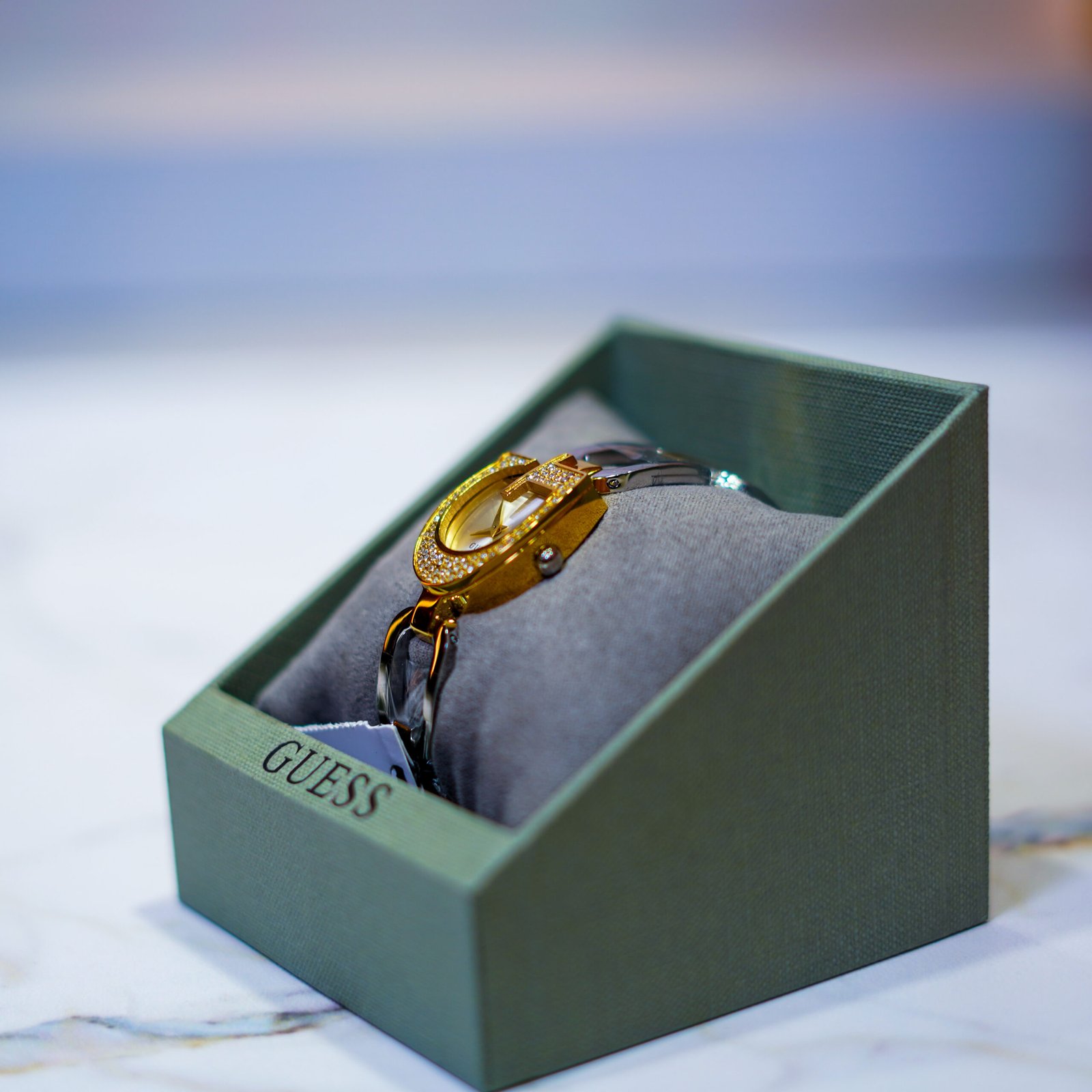 Guess Gold Crystal Ladies Watch - Image 4